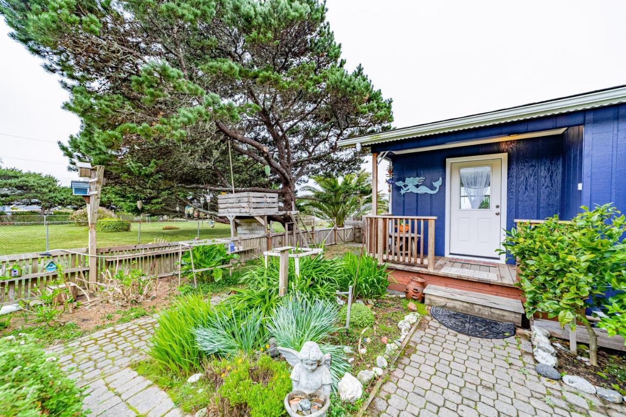 Sea Dreamer Cottage Smith River Exterior photo